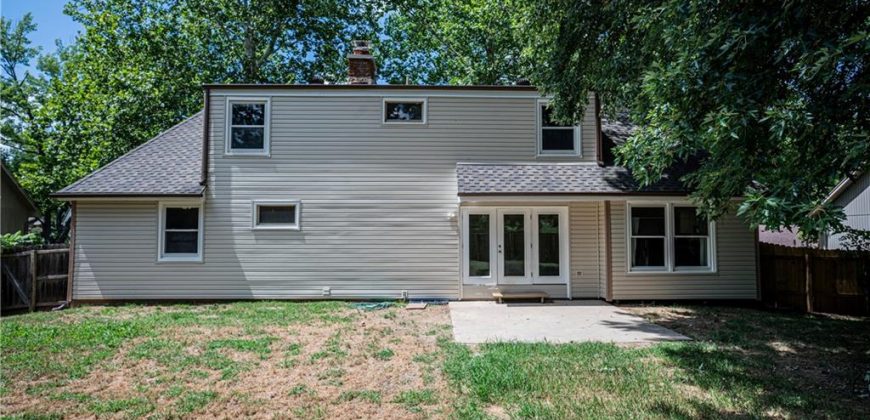 Homes for Sale in Kansas City, MO 64151 | 8005 N London Drive