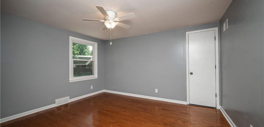 Homes for Sale in Kansas City, MO 64151 | 8005 N London Drive