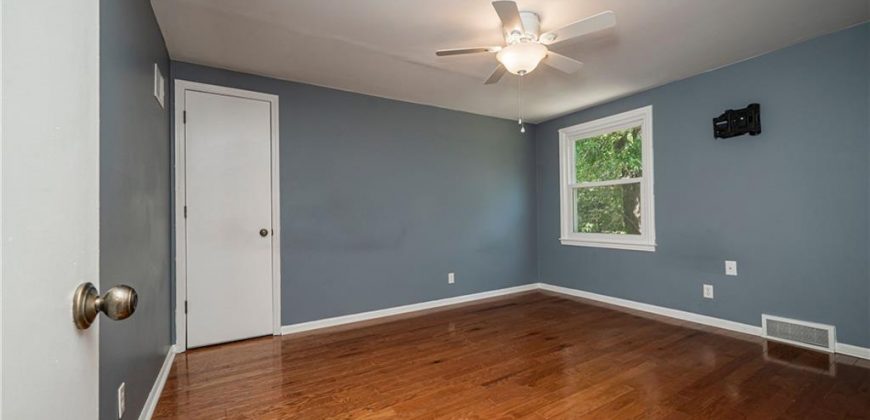 Homes for Sale in Kansas City, MO 64151 | 8005 N London Drive