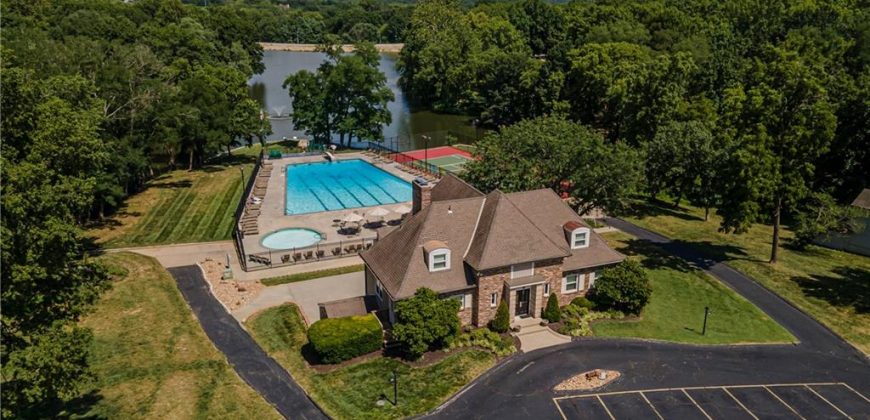 Homes for Sale in Kansas City, MO 64151 | 8005 N London Drive