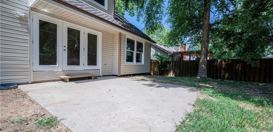 Homes for Sale in Kansas City, MO 64151 | 8005 N London Drive
