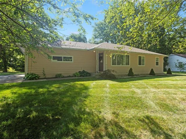 Homes for Sale in Liberty, MO 64068 | 442  Circle Drive