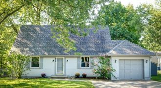 Homes for Sale in Kearney, MO 64060 | 303 E 11th Street