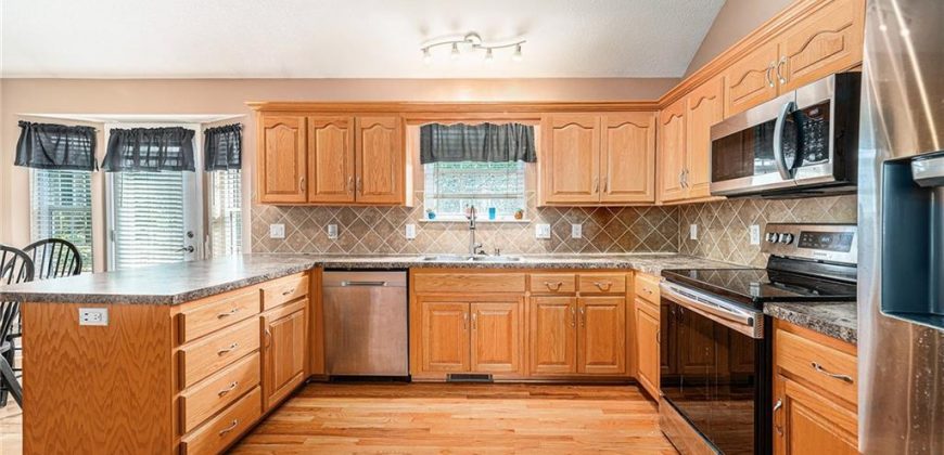 Homes for Sale in Kansas City, MO 64118 | 1316 NW 74th Terrace