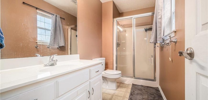 Homes for Sale in Kansas City, MO 64118 | 1316 NW 74th Terrace