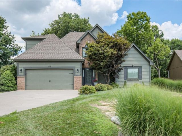 Homes for Sale in Kansas City, MO 64154 | 8625 N Dawn Avenue