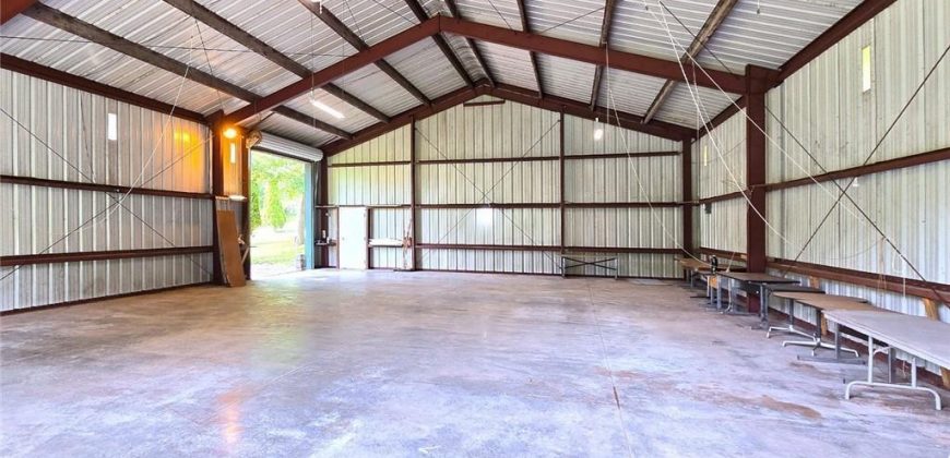 Homes for Sale in Liberty, MO 64068 | 2101  Hillview Road