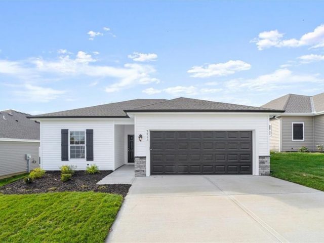Homes for Sale in Kansas City, MO 64163 | 12219 N Rhode Court
