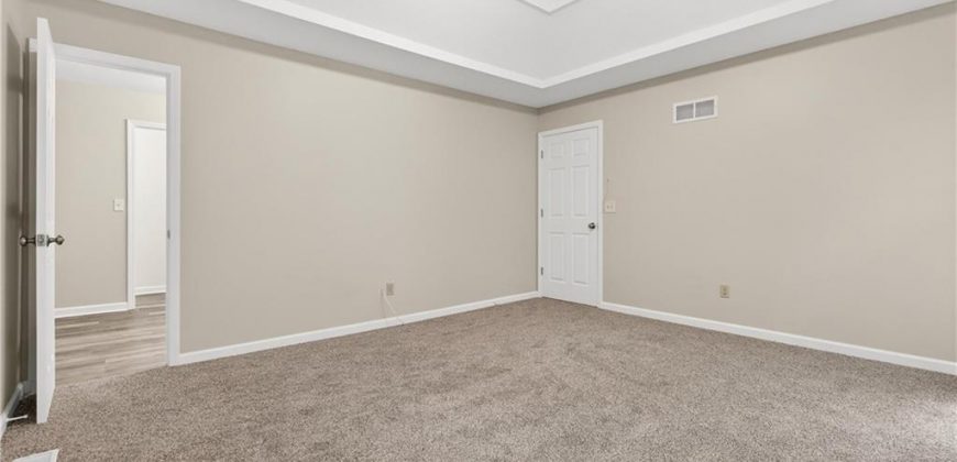 Homes for Sale in Kansas City, MO 64152 | 7801 NW SEYMOUR Court