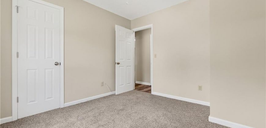 Homes for Sale in Kansas City, MO 64152 | 7801 NW SEYMOUR Court
