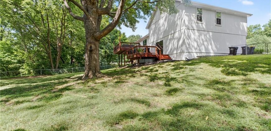 Homes for Sale in Kansas City, MO 64152 | 7801 NW SEYMOUR Court