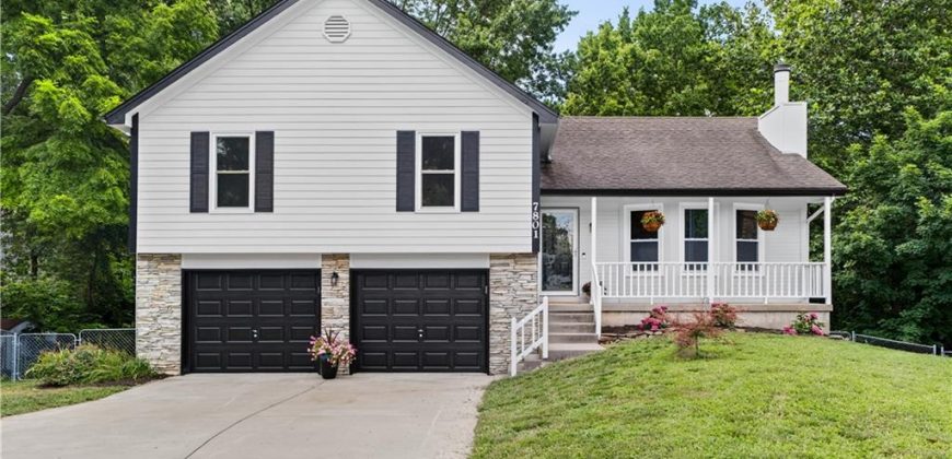 Homes for Sale in Kansas City, MO 64152 | 7801 NW SEYMOUR Court