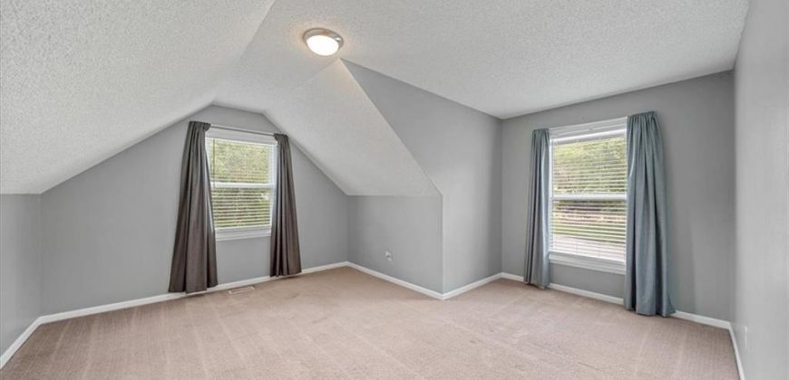 Homes for Sale in Kansas City, MO 64151 | 5521 N Mayview Avenue