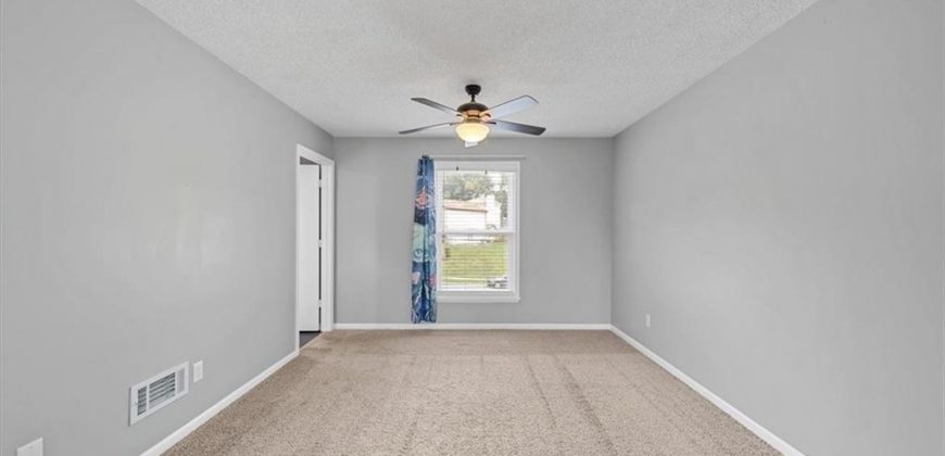 Homes for Sale in Kansas City, MO 64151 | 5521 N Mayview Avenue