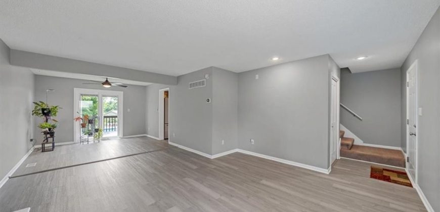 Homes for Sale in Kansas City, MO 64151 | 5521 N Mayview Avenue