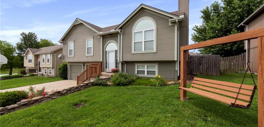 Homes for Sale in Smithville, MO 64089 | 103  Bridgeport Drive