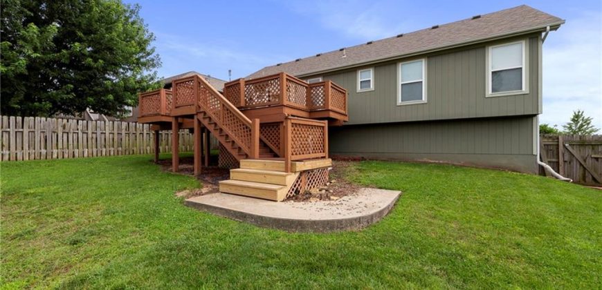 Homes for Sale in Smithville, MO 64089 | 103  Bridgeport Drive