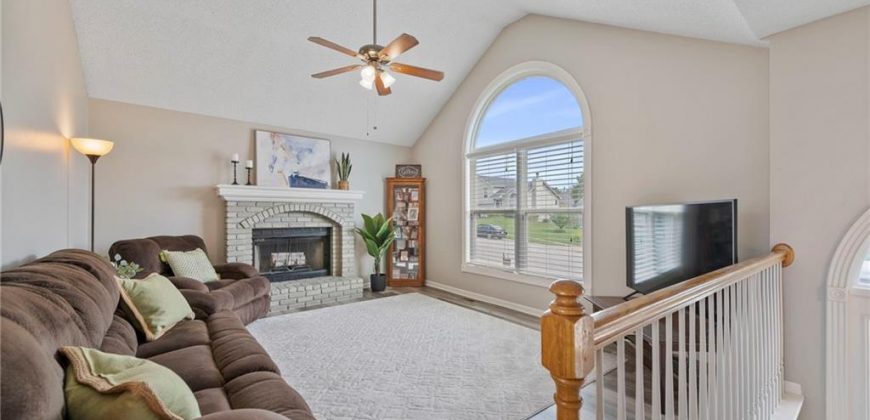 Homes for Sale in Smithville, MO 64089 | 103  Bridgeport Drive