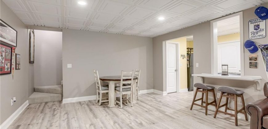 Homes for Sale in Kansas City, MO 64154 | 9421 N Gower Avenue