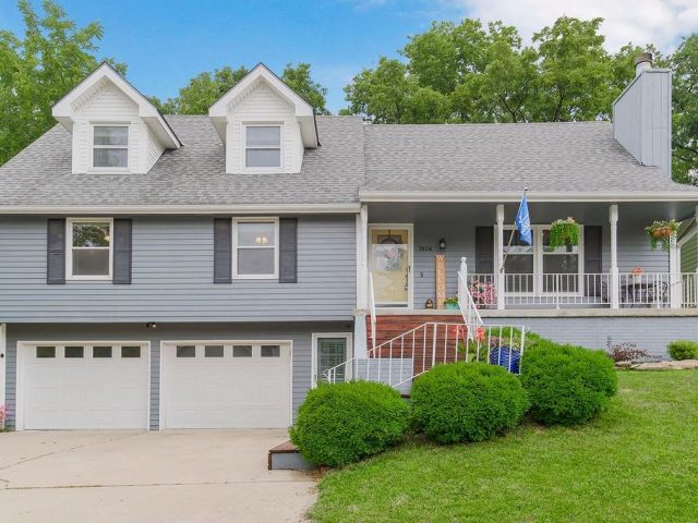 Homes for Sale in Kansas City, MO 64152 | 7804 NW 70th Street