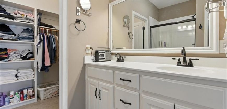 Homes for Sale in Kansas City, MO 64157 | 10120 N McKinley Avenue