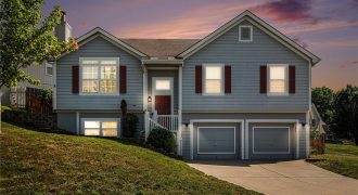 Homes for Sale in Kansas City, MO 64118 | 1316 NW 74th Terrace