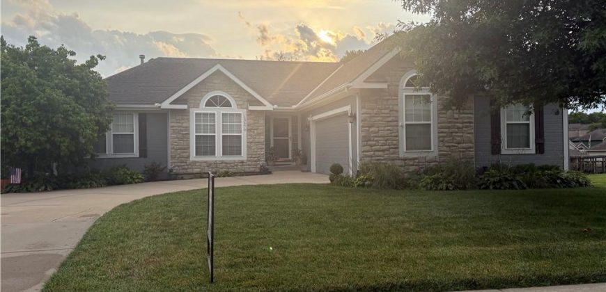 Homes for Sale in Platte City, MO 64079 | 13670  WAGON PASS Road