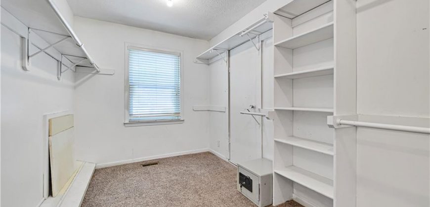 Homes for Sale in Kansas City, MO 64119 | 4305 NE 60 Court
