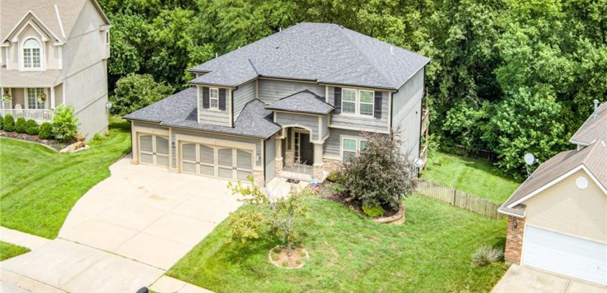Homes for Sale in Liberty, MO 64068 | 1521  Duncan Drive