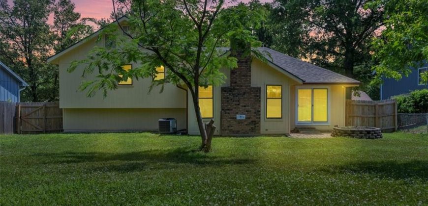 Homes for Sale in Liberty, MO 64068 | 1110  Canterbury Lane