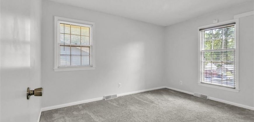 Homes for Sale in Liberty, MO 64068 | 1110  Canterbury Lane