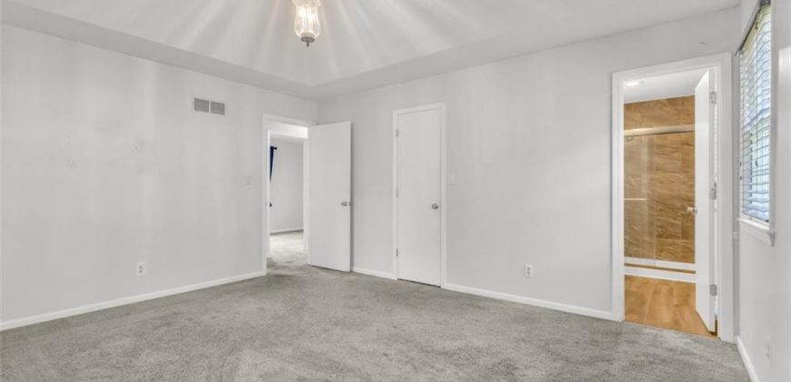 Homes for Sale in Liberty, MO 64068 | 1110  Canterbury Lane