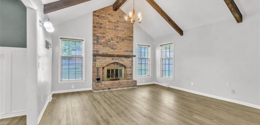 Homes for Sale in Liberty, MO 64068 | 1110  Canterbury Lane