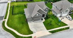 Homes for Sale in Parkville, MO 64152 | 14445  Thousand Oaks Place