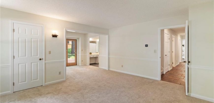 Homes for Sale in Kansas City, MO 64116 | 4617 NW Normandy Lane