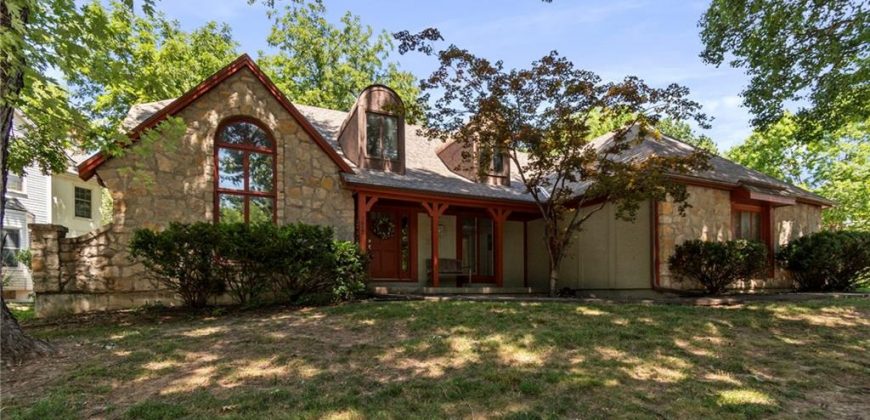 Homes for Sale in Kansas City, MO 64116 | 4617 NW Normandy Lane