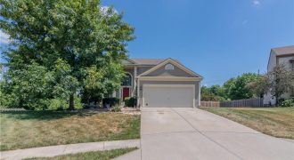 Homes for Sale in Kansas City, MO 64119 | 7911 N POPLAR Court