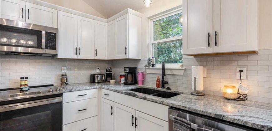 Homes for Sale in Kansas City, MO 64157 | 8537 NE 110th Street