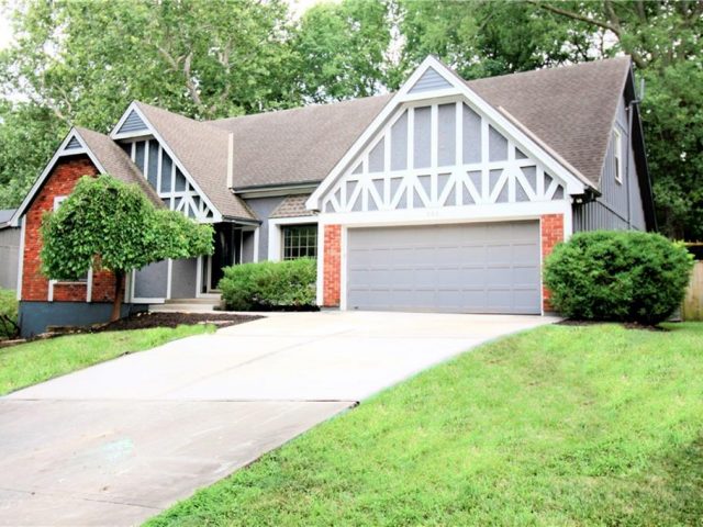 Homes for Sale in Kansas City, MO 64116 | 101 NW 44th Street