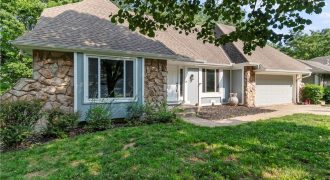 Homes for Sale in Kansas City, MO 64151 | 8103 N Oregon Drive