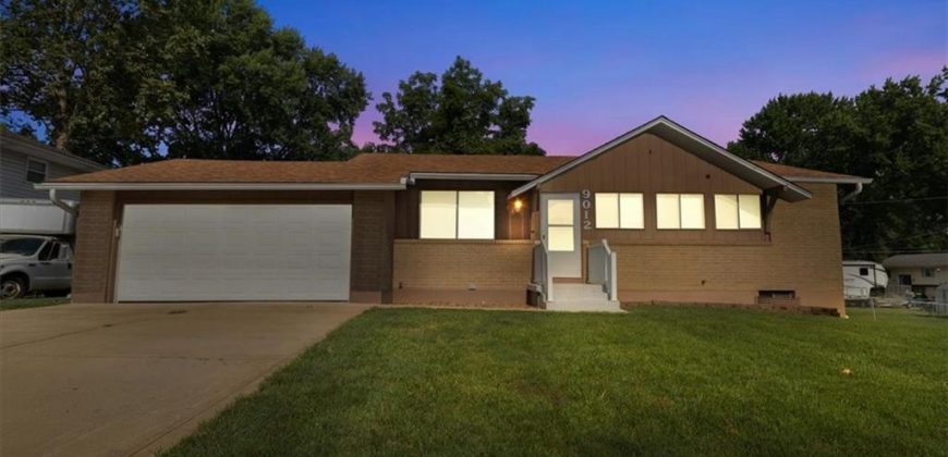 Homes for Sale in Kansas City, MO 64155 | 9012 N Oak Trafficway