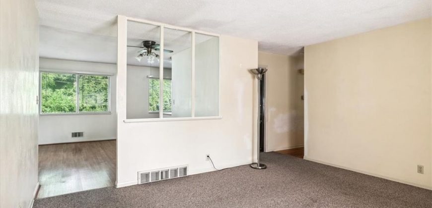 Homes for Sale in Kansas City, MO 64155 | 9012 N Oak Trafficway