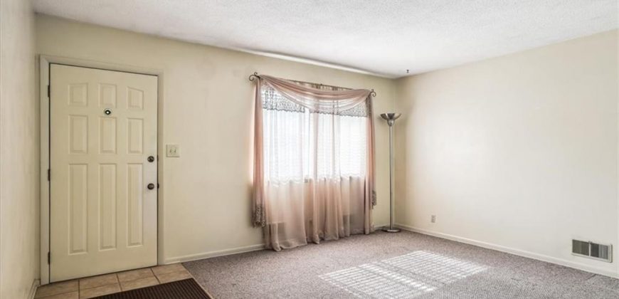 Homes for Sale in Kansas City, MO 64155 | 9012 N Oak Trafficway