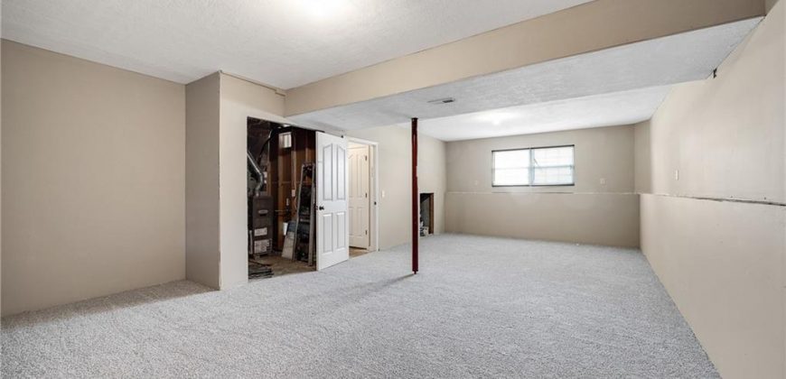 Homes for Sale in Kansas City, MO 64157 | 8924  Paw Paw Drive