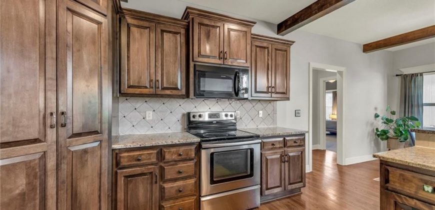 Homes for Sale in Kansas City, MO 64155 | 2301 NE 110th Street