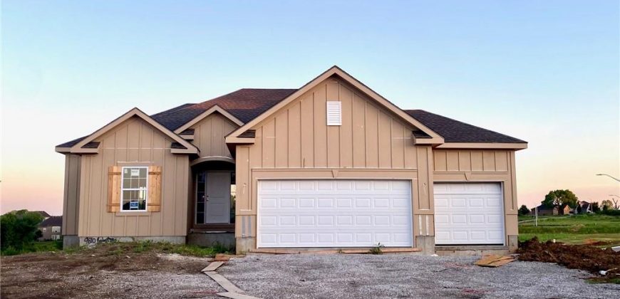 Homes for Sale in Kansas City, MO 64157 | 9810 N Laurel Avenue