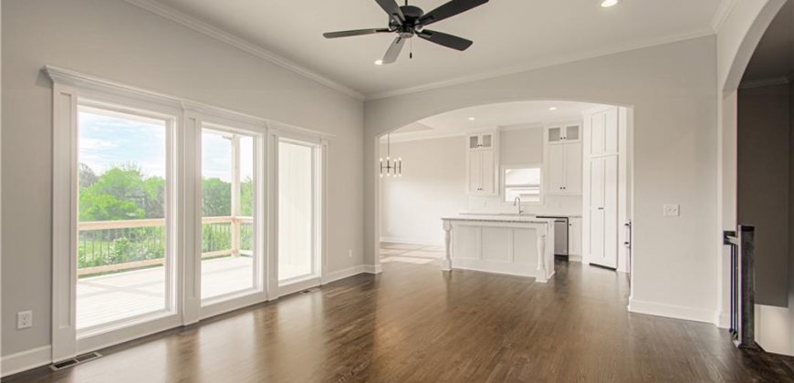 Homes for Sale in Kansas City, MO 64157 | 9810 N Laurel Avenue