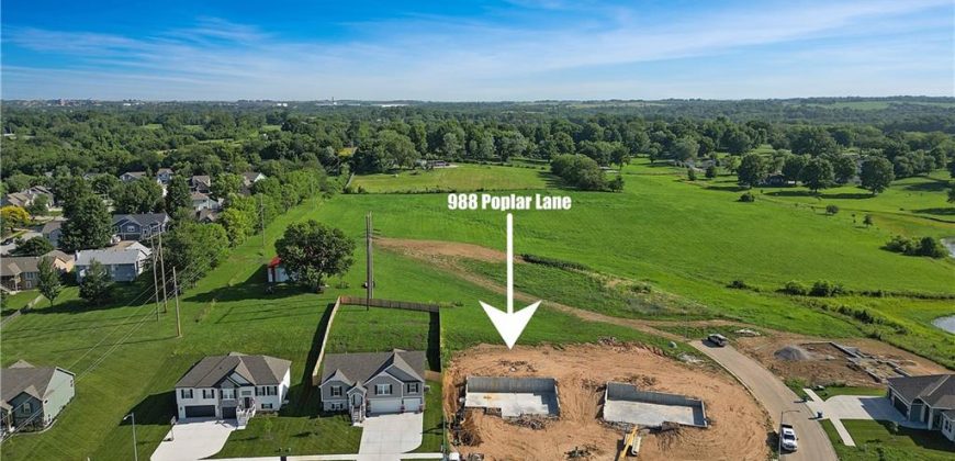 Homes for Sale in Liberty, MO 64068 | 988  Poplar Lane