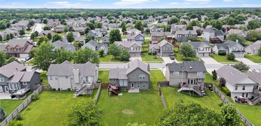 Homes for Sale in Kansas City, MO 64155 | 11217 N Pennsylvania Avenue