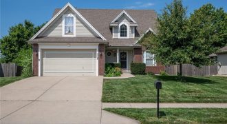 Homes for Sale in Kearney, MO 64060 | 606  Briar Lane